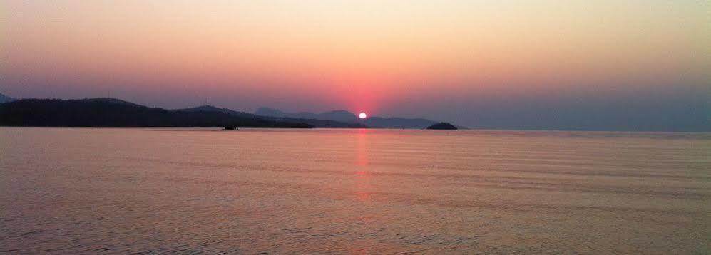 Lake Kariba Inns Siavonga Kültér fotó
